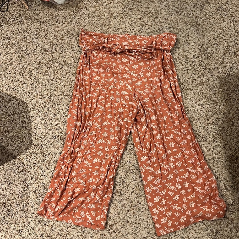 AE pink floral pants
